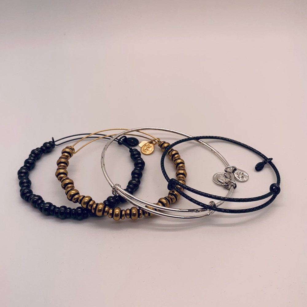 NWOT Alex and Ani Bracelet.  Gold. Expandable - Picture 3 of 6